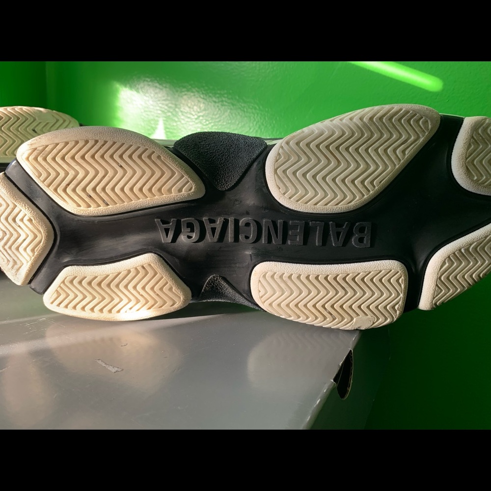 Balenciaga triple S - Picture 6 of 8